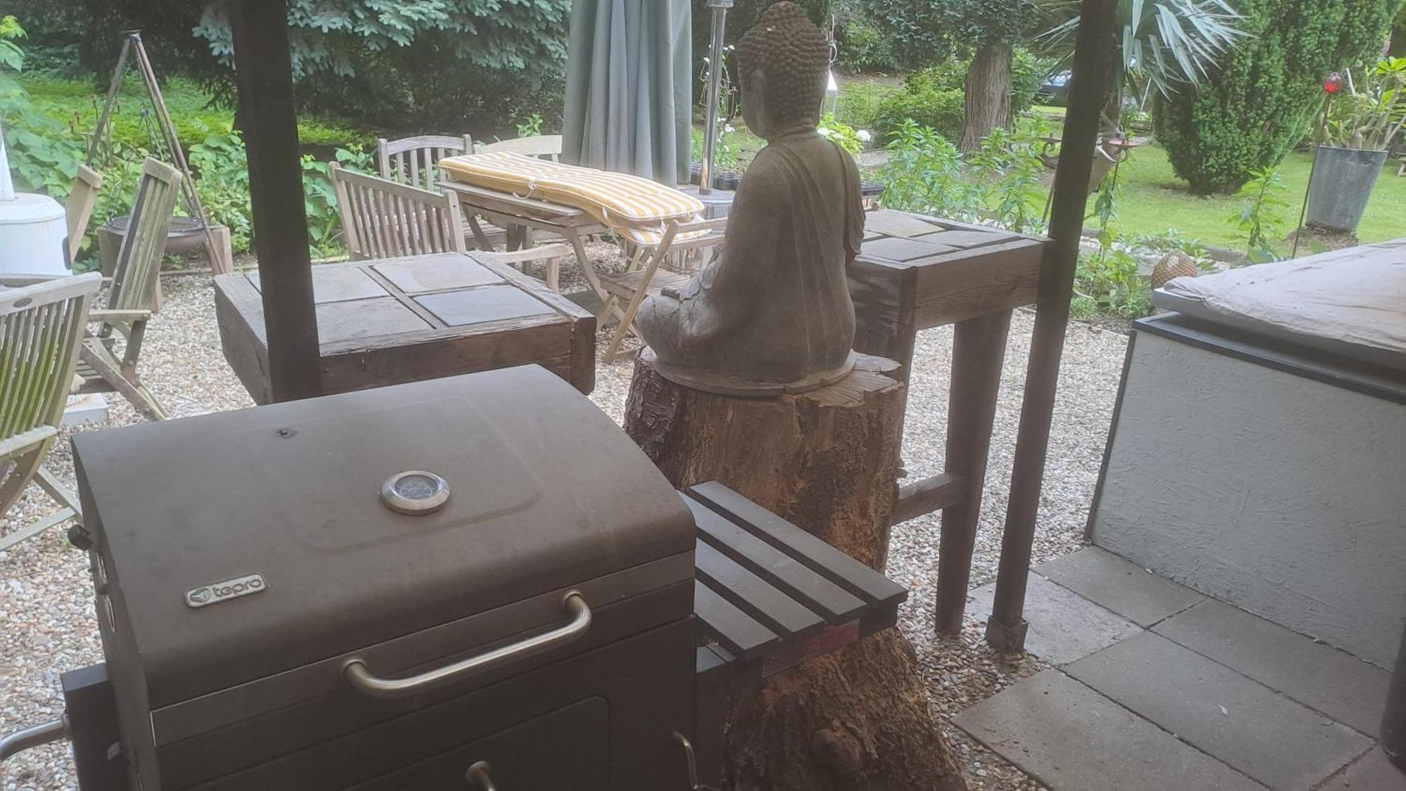 Apartmenthaus Mit Sauna Und Whirlpool Krefeld Exterior foto
